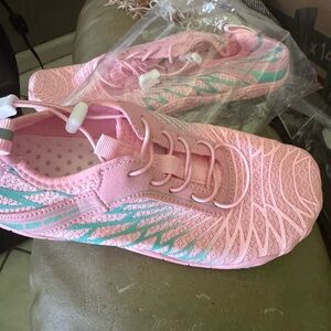 LORAX Pro athletic PINK AND TEAL feel like barefoot shoes.